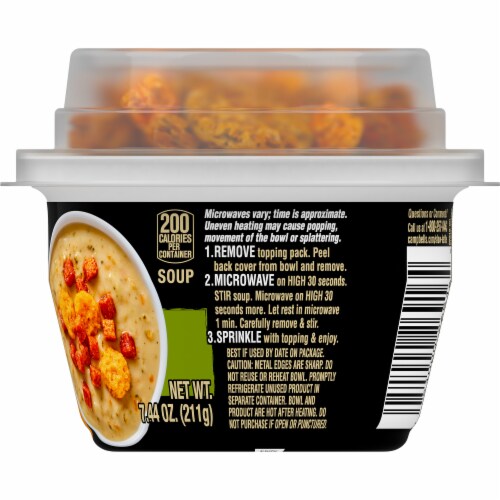 Campbell's Slow Kettle Style Broccoli Cheddar Soup With A Crunch Microwavable Cup Perspective: right