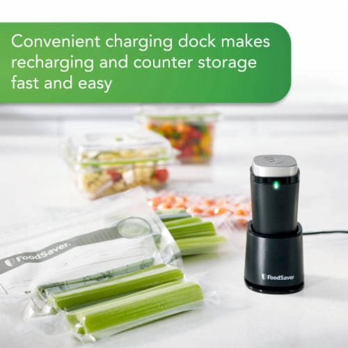 FoodSaver® V1100 Cordless Handheld Food Vacuum Sealer, Black Perspective: right