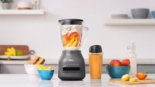 Oster® Easy-to-Clean Blender Perspective: right