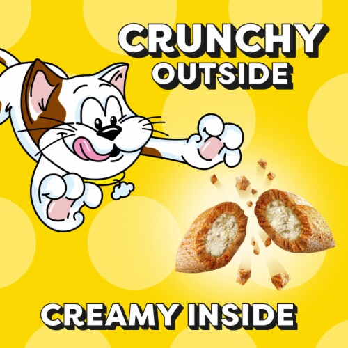 Temptations Classic Chicken Adult Cat Treats Perspective: right