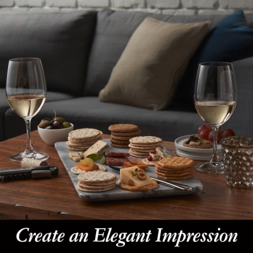 Carr's® Table Water Crisps Crackers Perspective: right