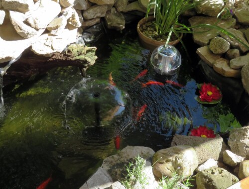 Koolscape Ultimate Pond Kit with Solar Light Perspective: right