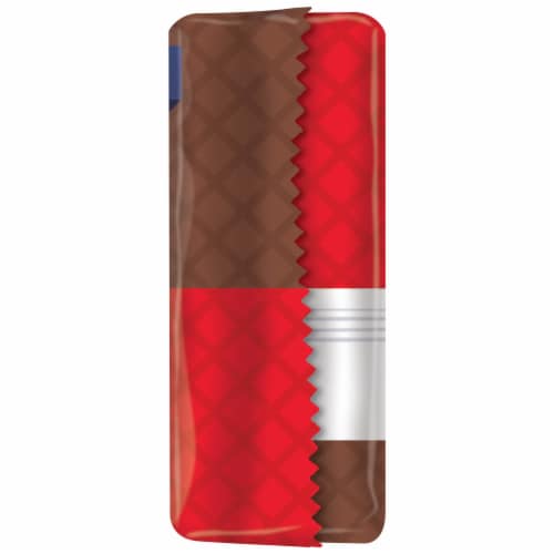 Voortman Bakery Chocolate Strawberry Layered Wafers Perspective: right