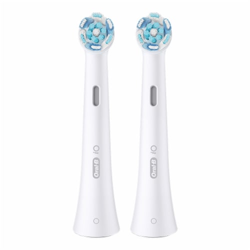 Oral-B iO Ultimate Clean Replacement Brush Heads, White, 2 count Perspective: right