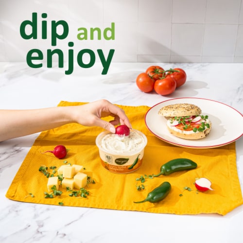Marzetti Creamy Stuffed Jalapeno Veggie Dip Perspective: right