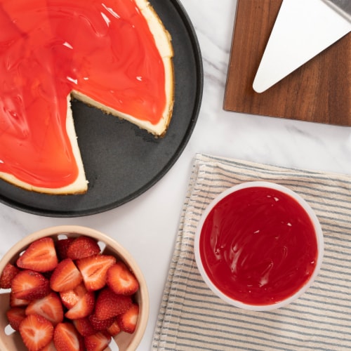 Marzetti Glaze for Strawberries Perspective: right