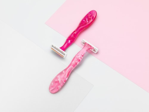 BIC® Simply Soleil® Razors Perspective: right