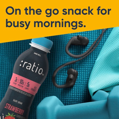 :ratio Strawberry Ten g Protein Keto Friendly Dairy Drink Perspective: right