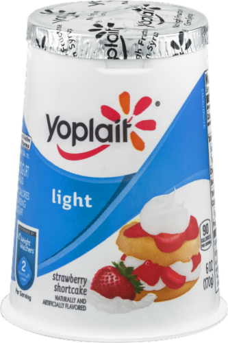 Yoplait Light Strawberry Shortcake Yogurt Perspective: right