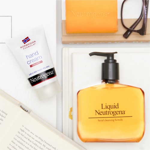 Neutrogena® Fragrance-Free Liquid Facial Cleansing Formula Perspective: right