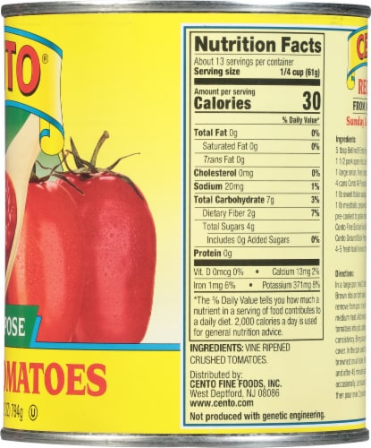 Cento® Crushed Tomatoes Perspective: right