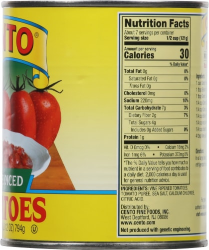 Cento® Petite Diced Tomatoes Perspective: right