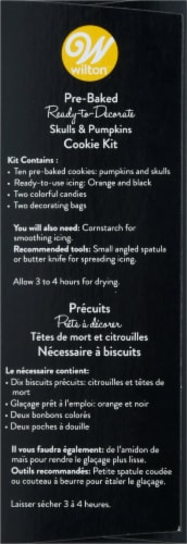 Wilton® Skulls and Pumpkin Cookie Kit Perspective: right