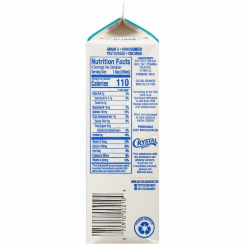 Crystal Creamery™ Cultured Low Fat Buttermilk Perspective: right