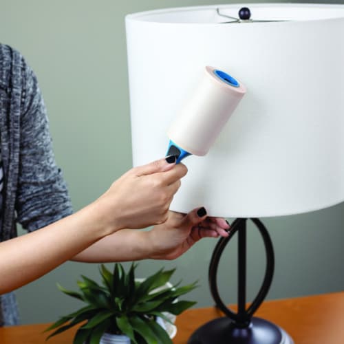 Evercare Extra-Sticky Lint Roller Perspective: right