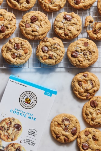 King Arthur Flour Gluten Free Cookie Mix Perspective: right