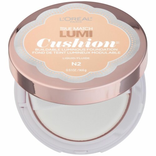 L'Oreal Paris True Match Lumi Cushion N2 Classic Ivory Liquid Foundation Perspective: right