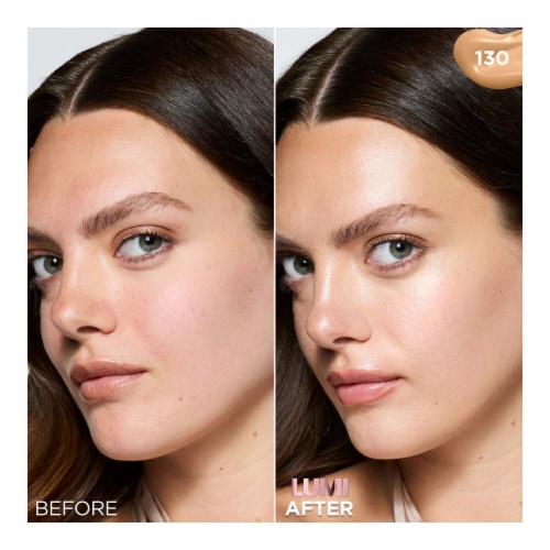 L'Oreal Paris Lumi Le Glow Skin Tint 130 Warm Perspective: right