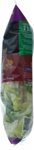 Fresh Express Asian Caesar Chopped Salad Kit Perspective: right