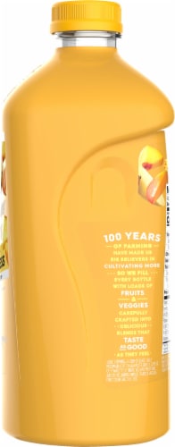 Bolthouse™ Farms Golden Goodness Fruit & Vegetable Juice Smoothie Perspective: right