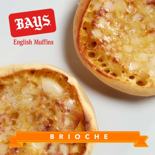 Bays Brioche English Muffins Perspective: right