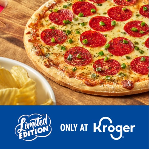 DiGiorno Spicy Ranch and Pepperoni Thin Crust Pizza with Hidden Valley Ranch Sauce (Frozen) Perspective: right