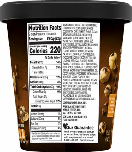 Harris Teeter® Premium Chocolate Chip Cookie Dough Ice Cream Perspective: right