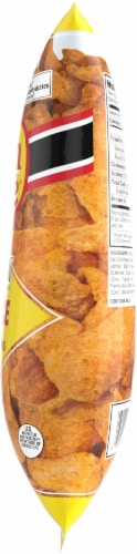 Golden Flake® Louisana Hot Sauce Flavor Fried Pork Skins Perspective: right