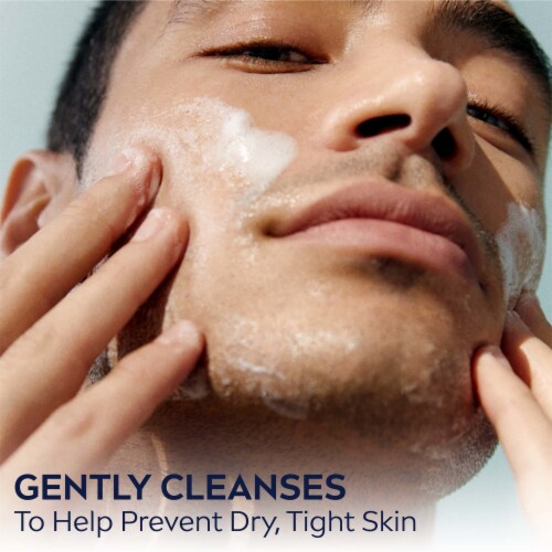 NIVEA MEN Maximum Hydration Moisturizing Face Wash with Provitamin B5 and Aloe Vera Perspective: right