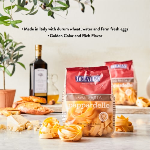 DeLallo® Pappardelle Egg Pasta Perspective: right