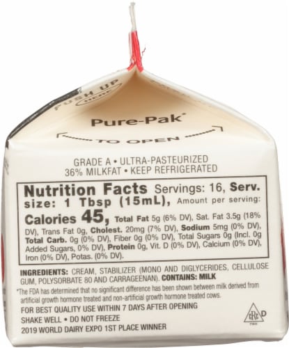 Prairie Farms Ultra-Pasteurized Heavy Whipping Cream Perspective: right