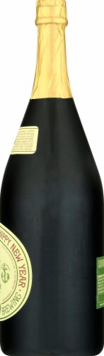 Anchor Brewing Co. Merry Christmas Ale Perspective: right