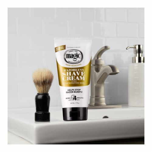 Softsheen-Carson Magic Shave Razorless Shave Cream for Sensitive Skin Perspective: right