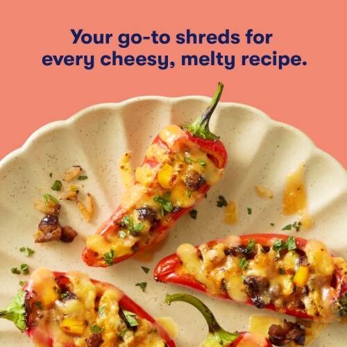 Tillamook® Sharp Cheddar Shredded Cheese Farmstyle Perspective: right