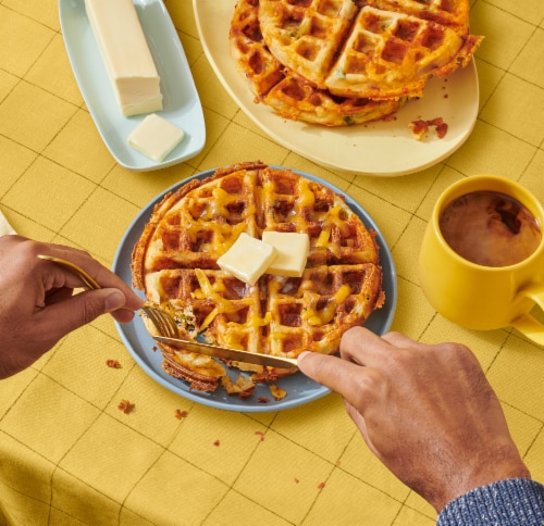 Tillamook Extra Creamy Unsalted Butter Sticks Perspective: right