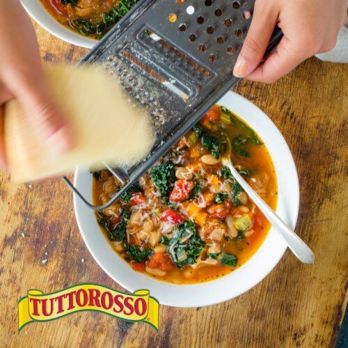 Tuttoroso® Canned Diced Tomatos Perspective: right