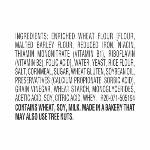 Oroweat® Extra Crisp English Muffins Perspective: right