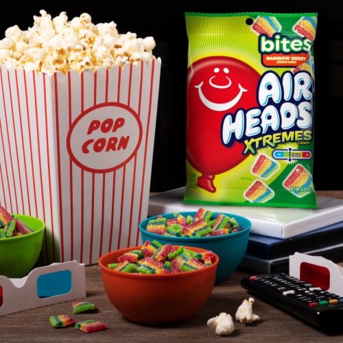 Airheads Xtremes Bites Sweetly Sour Rainbow Berry Flavored Candy Perspective: right