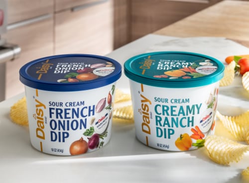 Daisy Sour Cream Creamy Ranch Dip Perspective: right