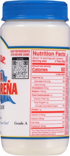 Cacique® Crema Salvadorena Sour Cream Perspective: right