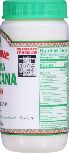 Cacique® Crema Mexicana Agria Sour Cream Perspective: right
