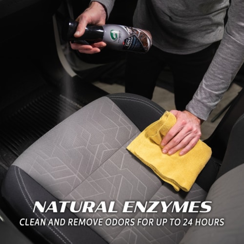 Turtle Wax Hybrid Solutions Streak-Free Mist Interior Detailer Perspective: right