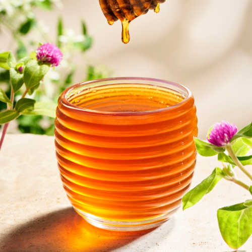 Organic Hive™ Raw & Unfiltered Honey Perspective: right