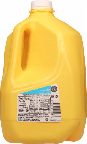 Mayfield Fat Free Skim Milk Perspective: right