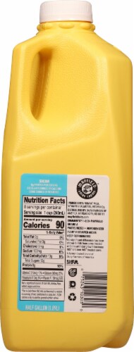 Mayfield Fat Free Skim Milk Perspective: right