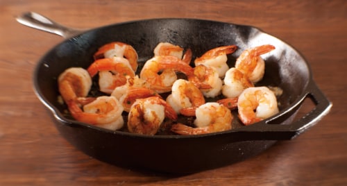 Lodge Skillet Seasoned Cast Iron With Assist Handle Perspective: right