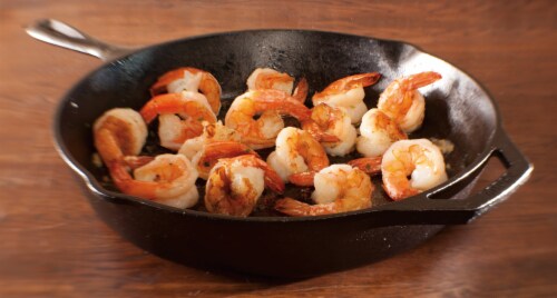 Lodge Skillet Seasoned Cast Iron With Assist Handle Perspective: right