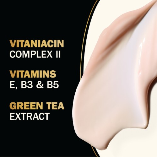 Olay® Total Effects® 7-In-1 Anti-Aging Face Moisturizer Perspective: right