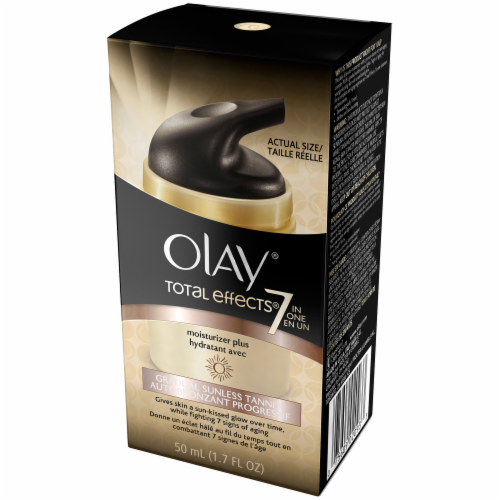 Olay Total Effects 7-In-1 Moisturizer Perspective: right