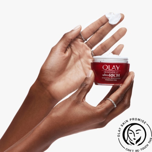 Olay Regenerist Facial Moisturizer Ultra-Rich Fragrance Free Hydrating Perspective: right